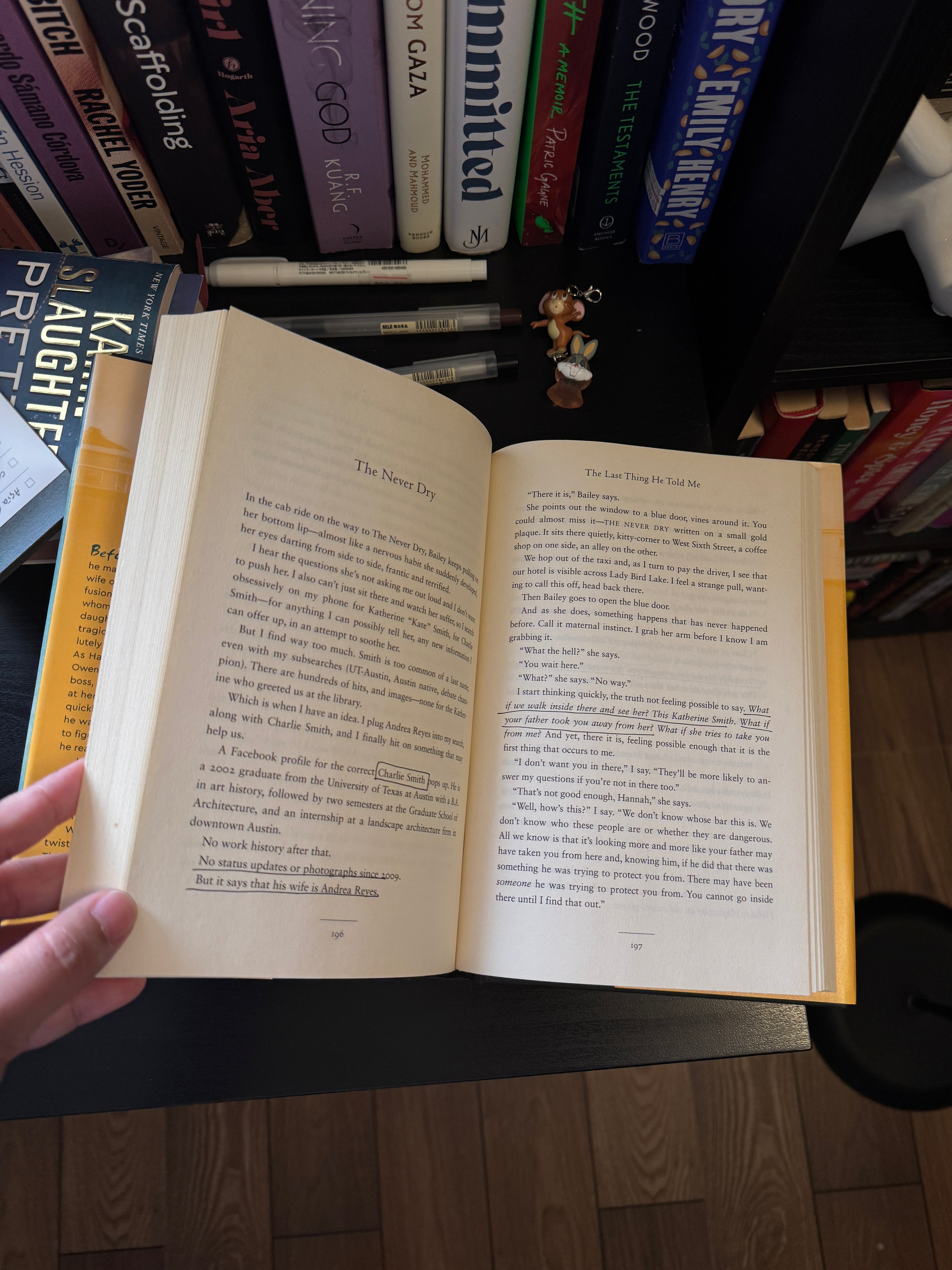 The Last Thing He Told Me by Laura Dave (Hardbound)