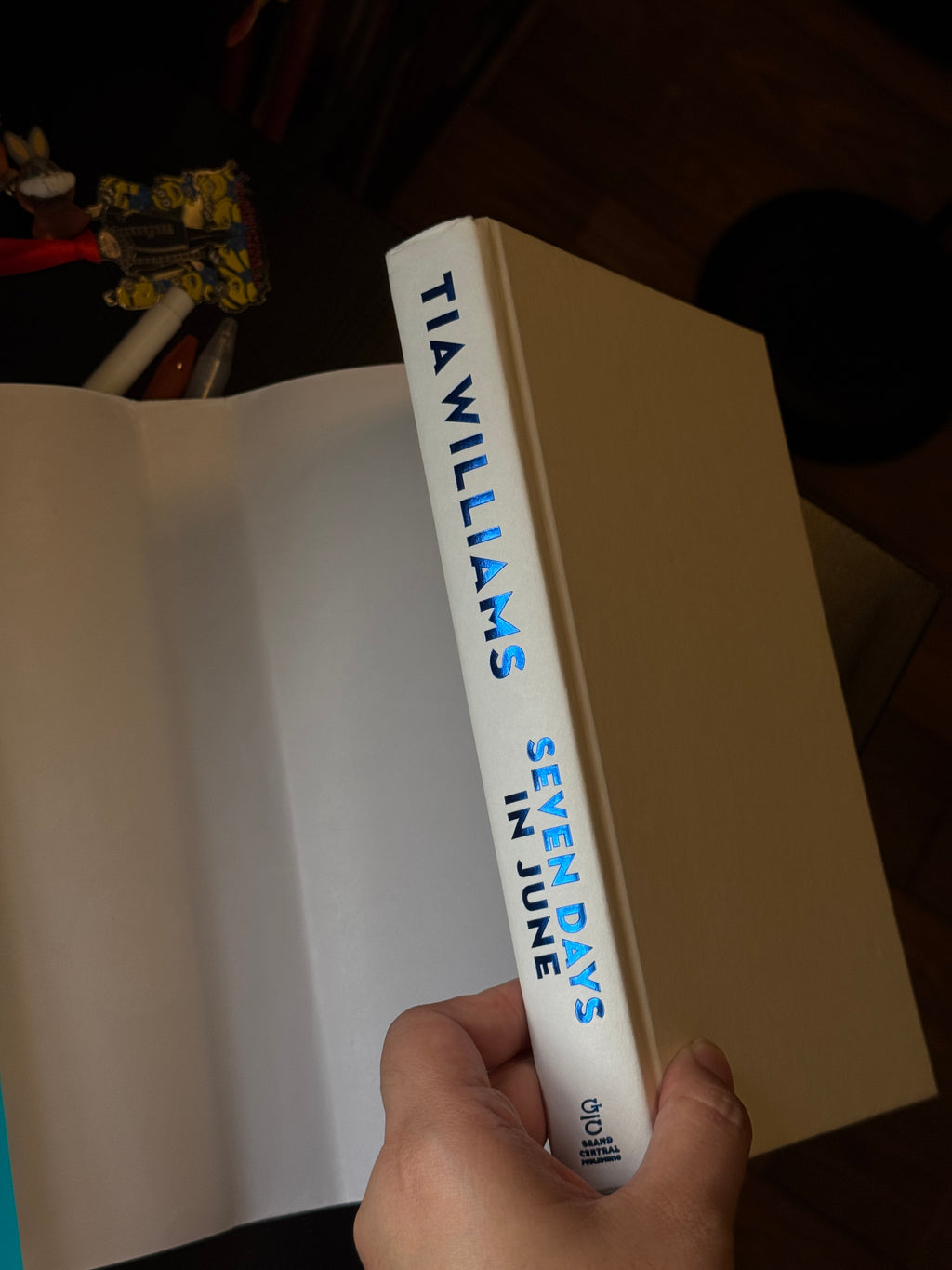 Seven Days in June by Tia Williams (Hardbound)